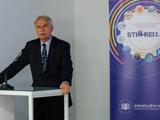 simpozij_izvrsnost2-160326.jpg